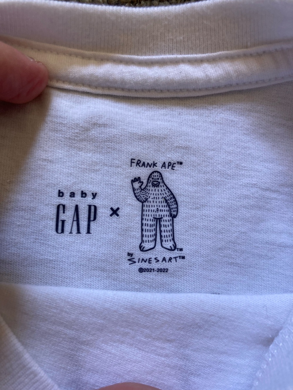 Baby Gap x Frank Ape Let Love In size 4 - Picture 5 of 7